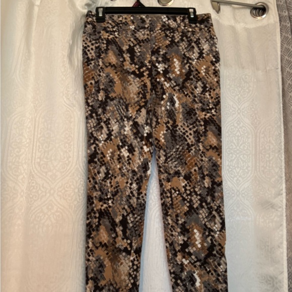 Multicolored - Picture 2 of 2